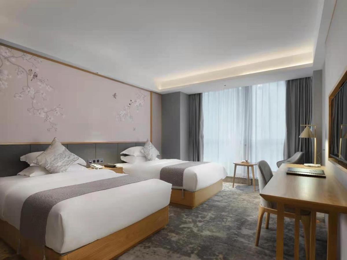 Baian Art Hotel Luzhou Εξωτερικό φωτογραφία
